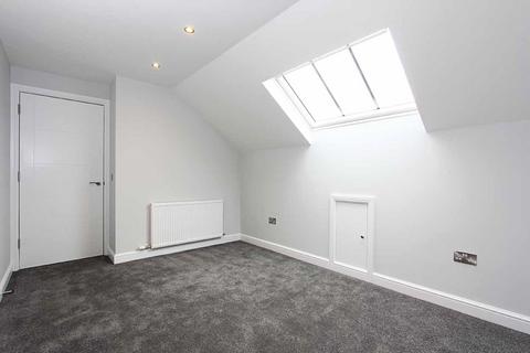 3 bedroom flat to rent, Carlyle Place, Musselburgh, EH21 6AX