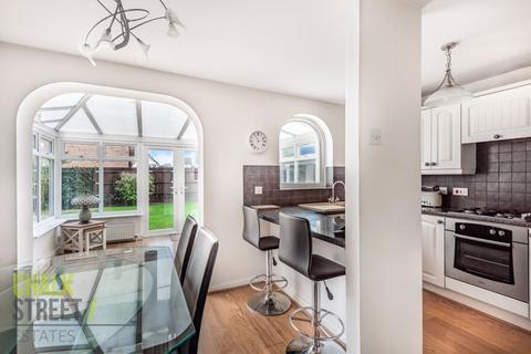 11 Cavell Crescent, Harold Wood, Romford, RM3 0WL