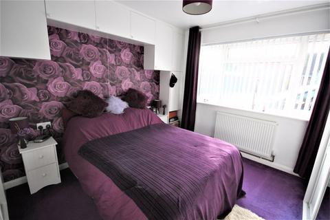 23 Anbrook Crescent, Hucclecote, Gloucester, GL3 3HL