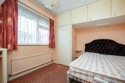 17 Ashleigh Drive, Beeford, Driffield, YO25 8AU