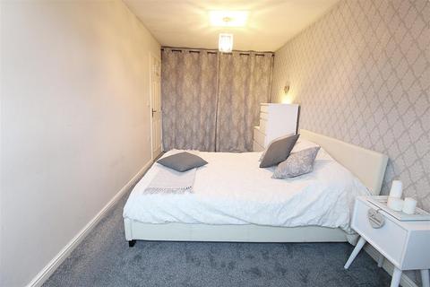 20 Bowmont Way, Kingswood, Hull, HU7 3HL