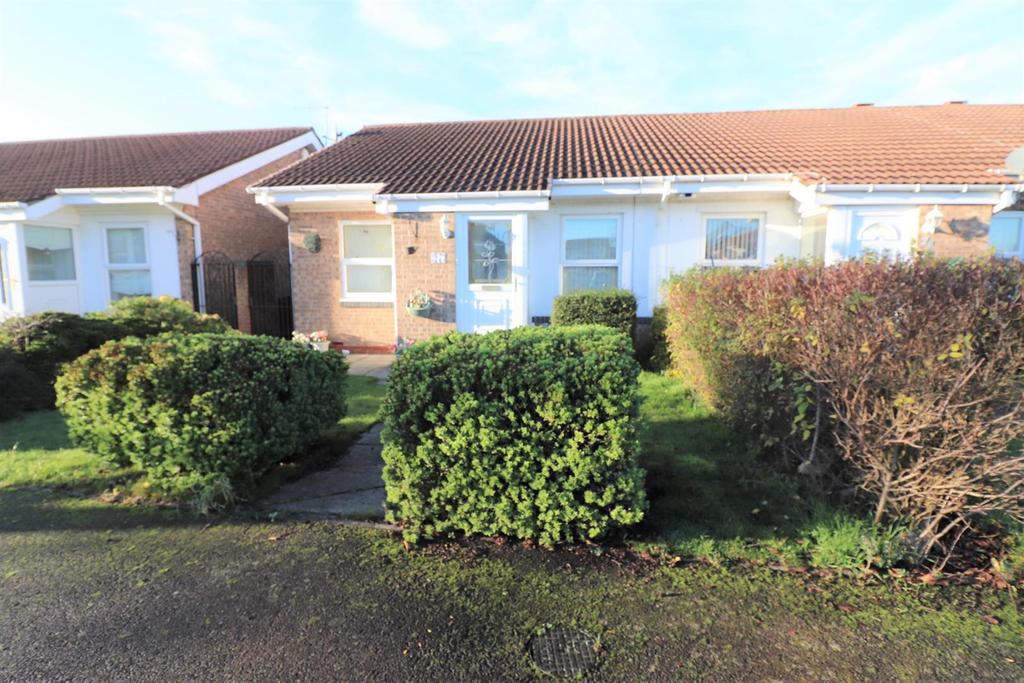 Osier Court, Stakeford, Choppington 2 bed terraced bungalow £110,000