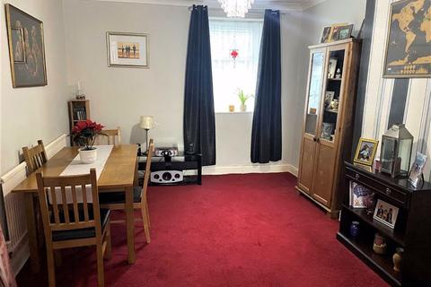 132 Barry Road, Barry, CF63 1BD