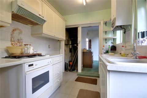 28 Woodlands Road, Enfield, EN2 0LP