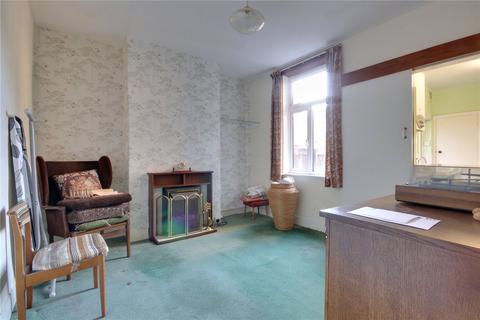 28 Woodlands Road, Enfield, EN2 0LP