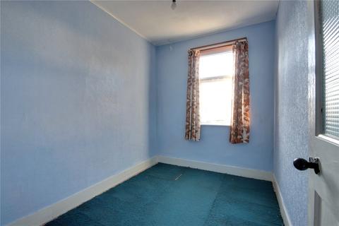 28 Woodlands Road, Enfield, EN2 0LP