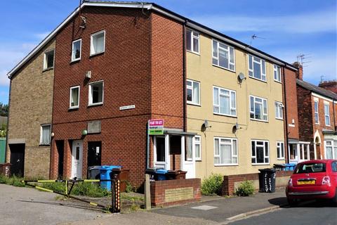 2 bedroom flat to rent - Vermont House, Vermont Street, Hull HU5