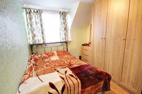 252 Durants Road, Enfield, EN3 7AZ