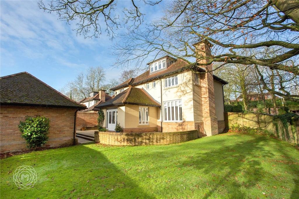 Heaton Mount, Heaton, Bolton, BL1 5 bed detached house £775,000