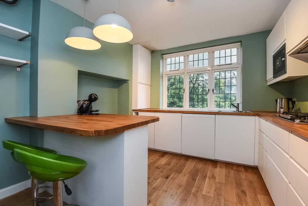 Kitchen 1