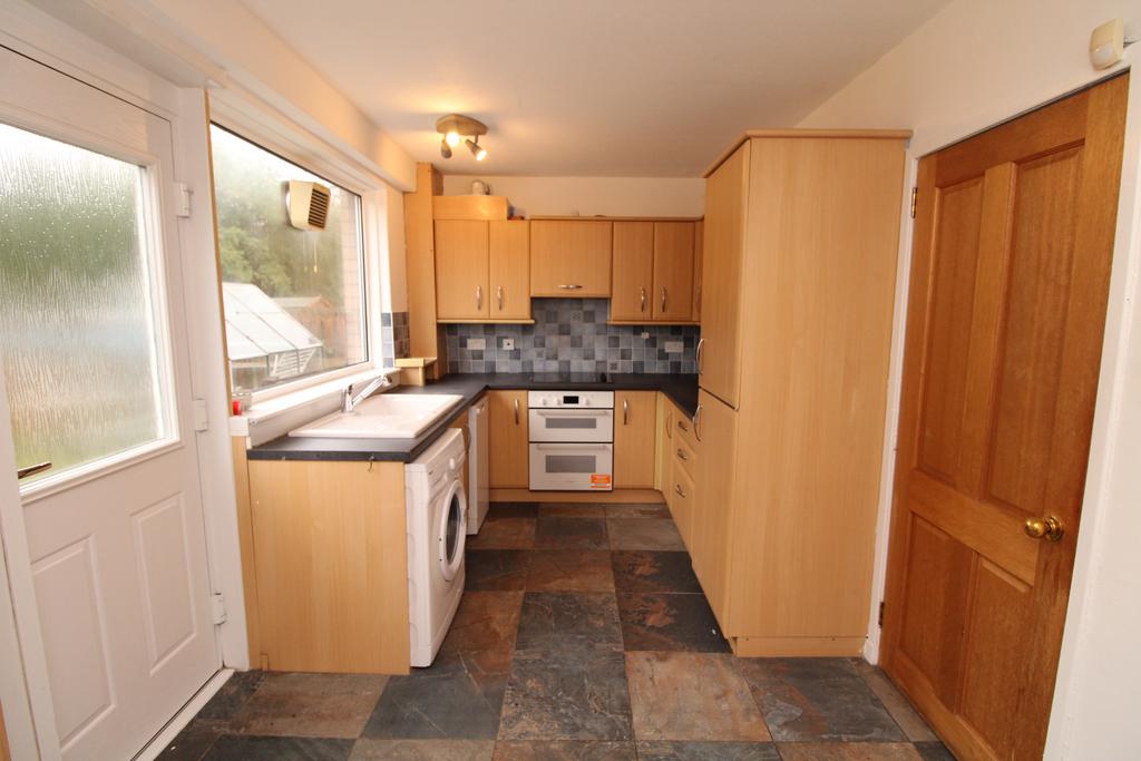 House in Glasgow - More