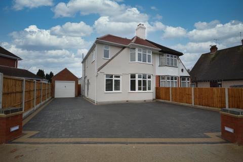 62 Havering Drive, Romford, RM1 4BH
