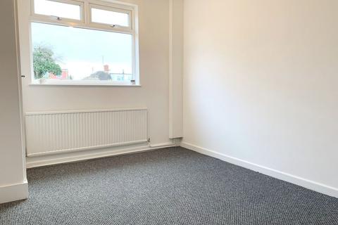 11 Canons Walk, Northampton, NN2 8HR