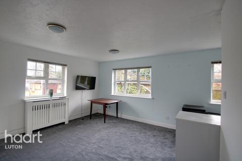 Flat 1, Garter Court Knights Field, Luton, LU2 7LL