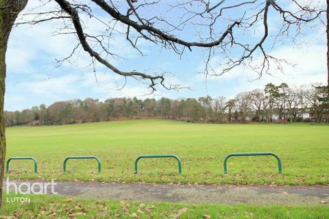 Flat 1, Garter Court Knights Field, Luton, LU2 7LL