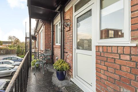 4, Norman Court Upper Sunbury Road, Hampton, TW12 2DN