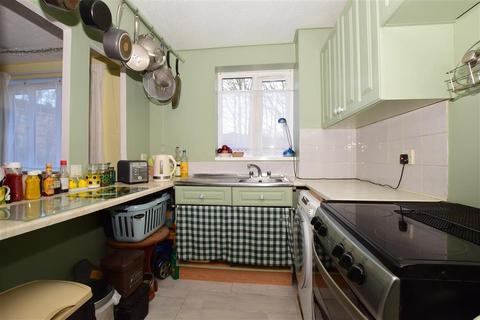 42 Chipstead Close, Sutton, SM2 6BE