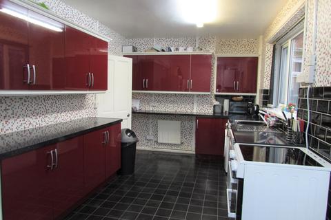 4 Chard Drive, Manchester, M22 1WG
