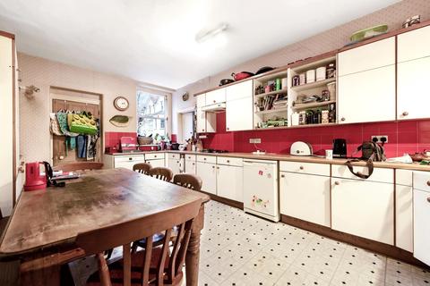 15 Mortimer Road, Clifton, Bristol, BS8 4EY