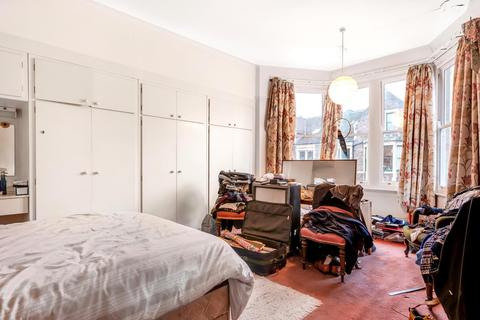 15 Mortimer Road, Clifton, Bristol, BS8 4EY