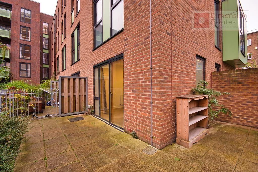 Whiston Road Haggerston Shoreditch Hoxton Hackney London E2 4 Bed 