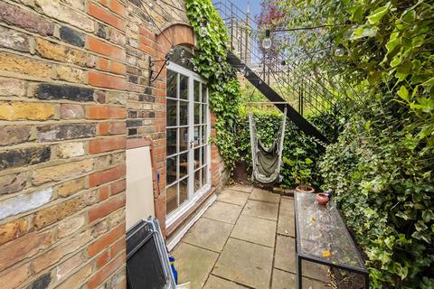 80 De Beauvoir Road, London, N1 5AT