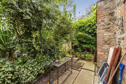 80 De Beauvoir Road, London, N1 5AT