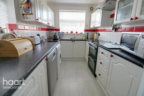 49 Ash Dale Road, Warmsworth, Doncaster, DN4 9NG