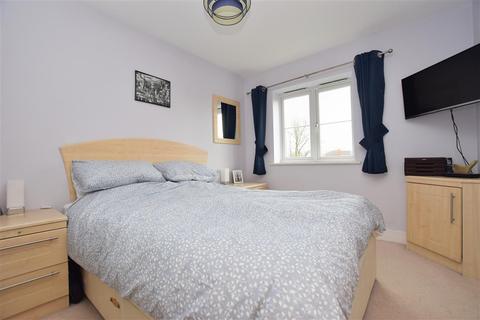 10 River Lane, Fetcham, Leatherhead, KT22 9RP
