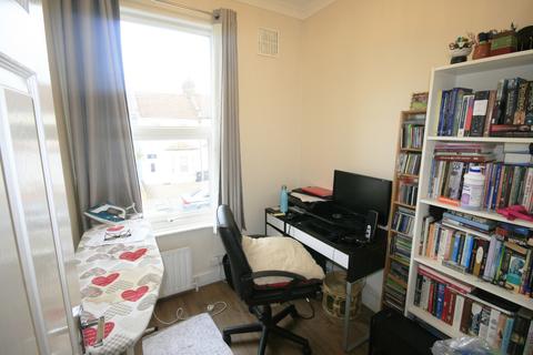 53 Wingate Road, Ilford, IG1 2JB