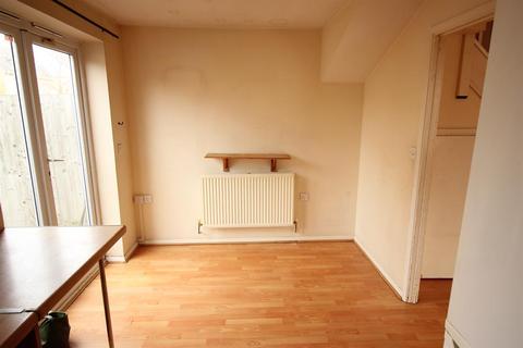 37 Kentlea Road, London, SE28 0JX