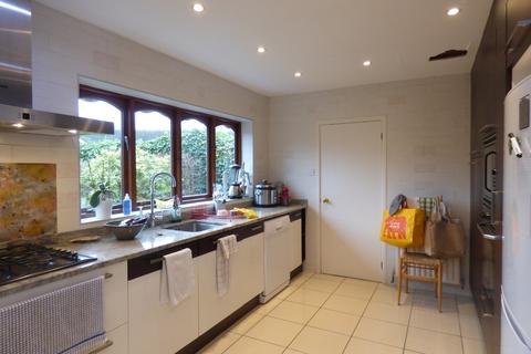 8 Daisy Lane, Alrewas, Burton-on-trent, DE13 7EW