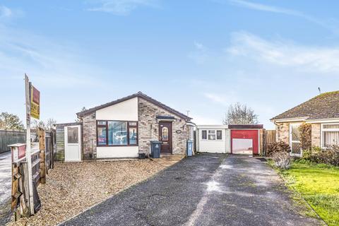 118 Quarry Road, Witney, OX28 1JT