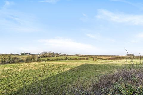 118 Quarry Road, Witney, OX28 1JT