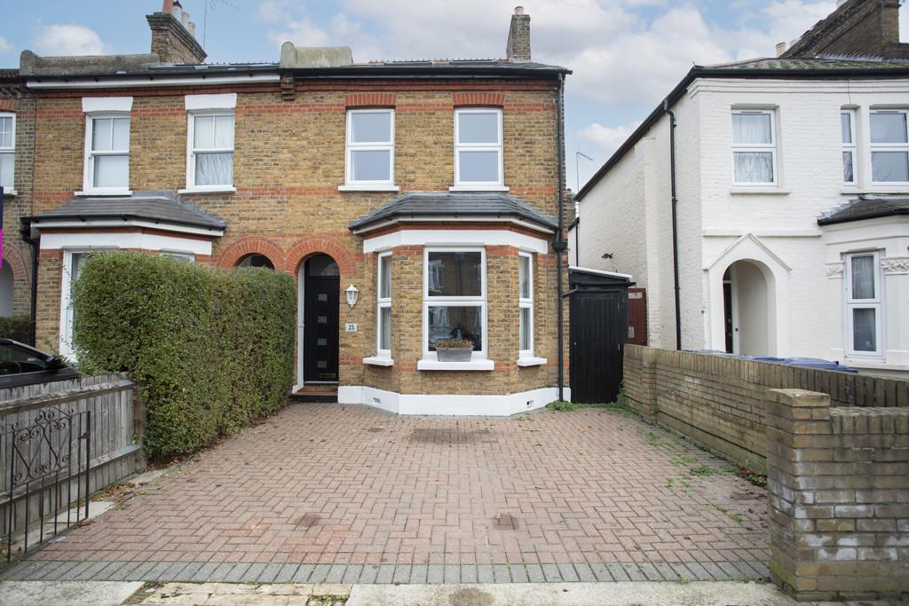 Coldershaw Road, West Ealing 4 bed semidetached house £895,000