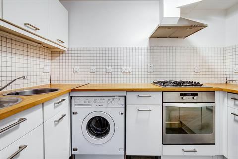 1 bedroom flat to rent, Cluny Mews, Earls Court, London