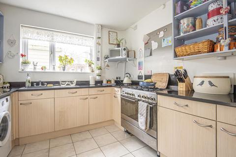 64 Akers Way, Swindon, SN2 2NF