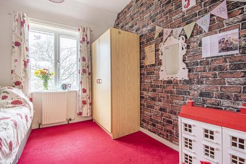 64 Akers Way, Swindon, SN2 2NF