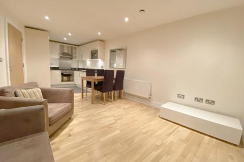 1 bedroom flat to rent, Raphael House, 250 High Road, Illford, IG1