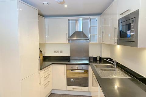 1 bedroom flat to rent, Raphael House, 250 High Road, Illford, IG1