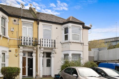 105a York Road, Ilford, IG1 3AQ