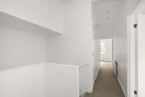 105a York Road, Ilford, IG1 3AQ