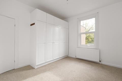 105a York Road, Ilford, IG1 3AQ