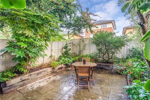 21a Digby Crescent, London, N4 2HS