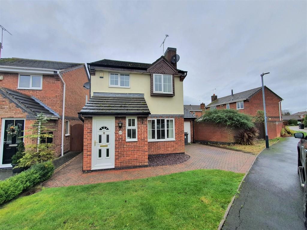 Crantock Way, Horeston Grange, Nuneaton 3 bed detached house £895 pcm