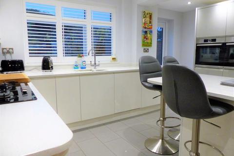 30 Holte Drive, Sutton Coldfield, B75 6PR