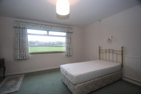 11 The Hilders, Ashtead, KT21 1LS