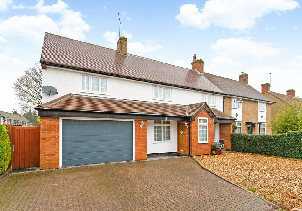 Norton Road, Letchworth Garden City, SG6 5 bed semidetached house £