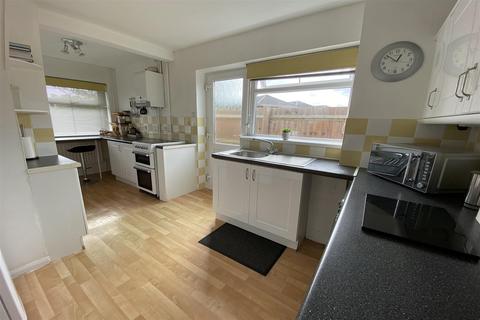 40 Grasscroft, Northampton, NN2 8QH