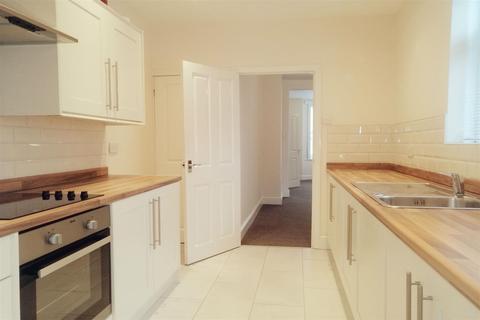 67 Balmoral Road, Northampton, NN2 6JY
